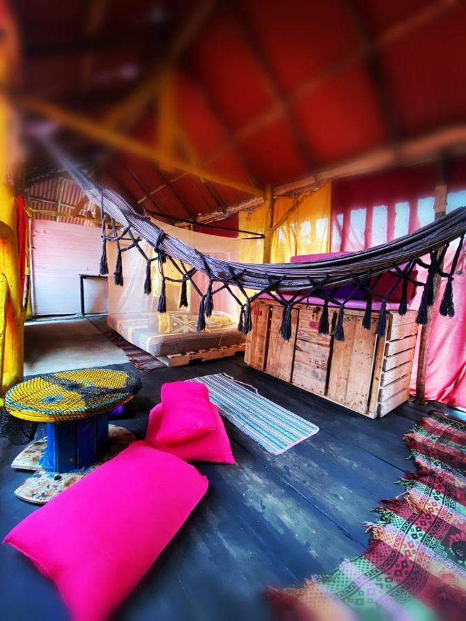 Tipiland Baru La Casa Del Mono Hotel Playa Blanca Eksteriør billede