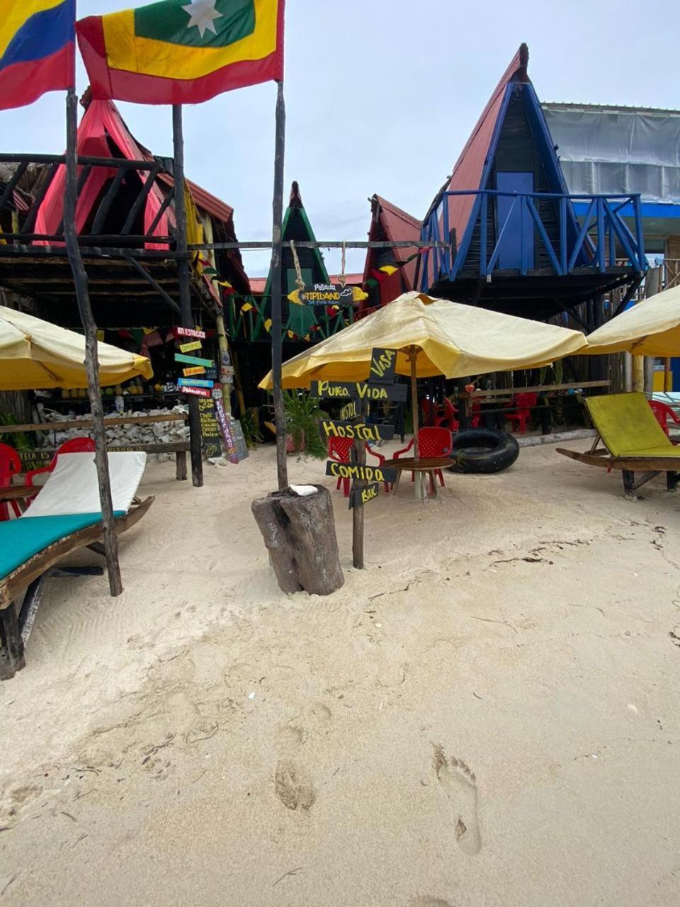 Tipiland Baru La Casa Del Mono Hotel Playa Blanca Eksteriør billede