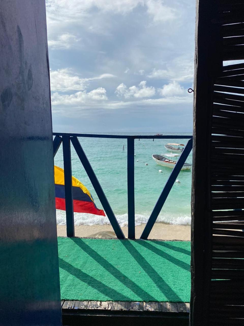 Tipiland Baru La Casa Del Mono Hotel Playa Blanca Eksteriør billede
