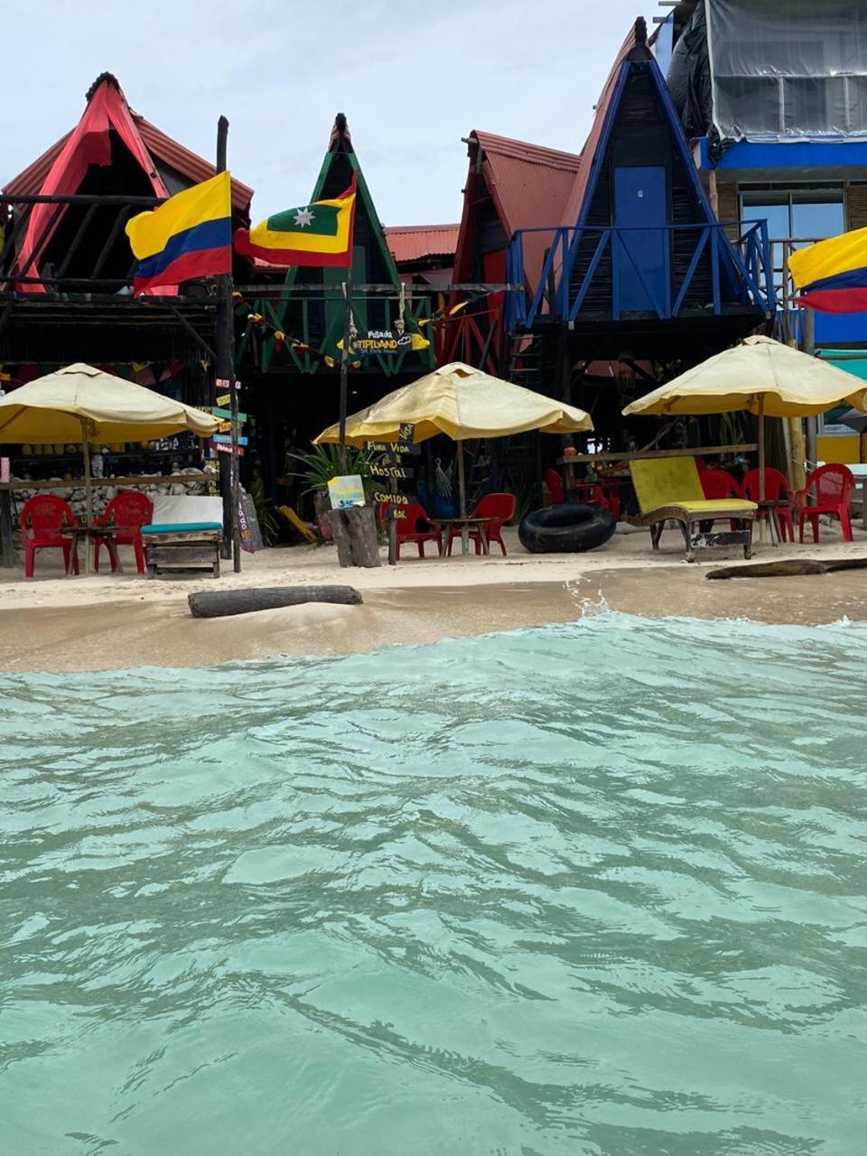 Tipiland Baru La Casa Del Mono Hotel Playa Blanca Eksteriør billede