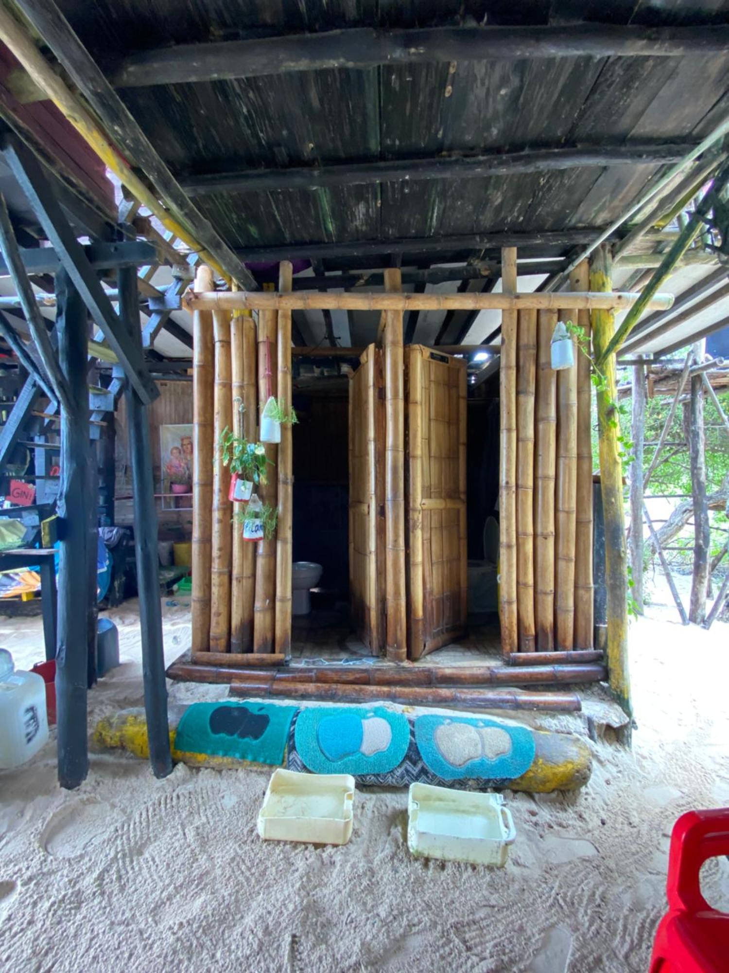 Tipiland Baru La Casa Del Mono Hotel Playa Blanca Eksteriør billede